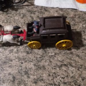 VINTAGE CAST IRON TWO HORSES WAGON AND COWBOY